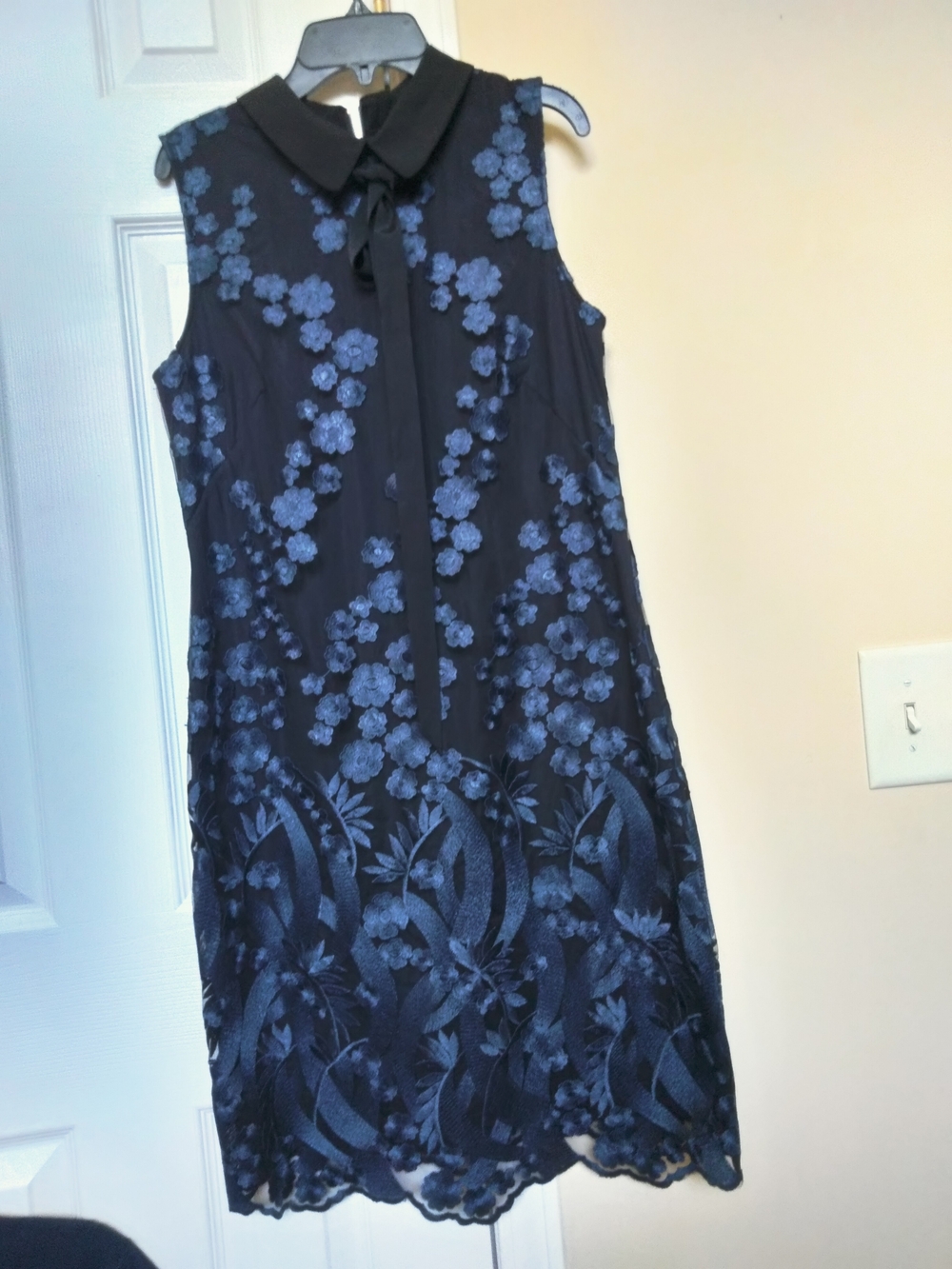 Karl Lagerfeld Navy and Blue Sleeveless Floral Midi Dress with Ribbon Collar